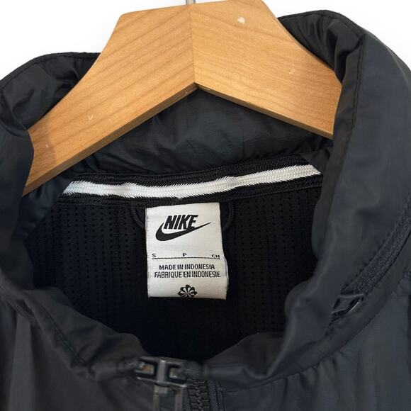 Nike Sportswear Tech Woven N24 Packable Lined Jacket Size S Read Flaw Gorpcore - Picture 8 of 15